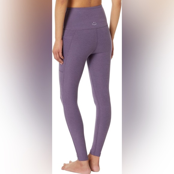 Beyond Yoga Women's Size L - Picture 3 of 15